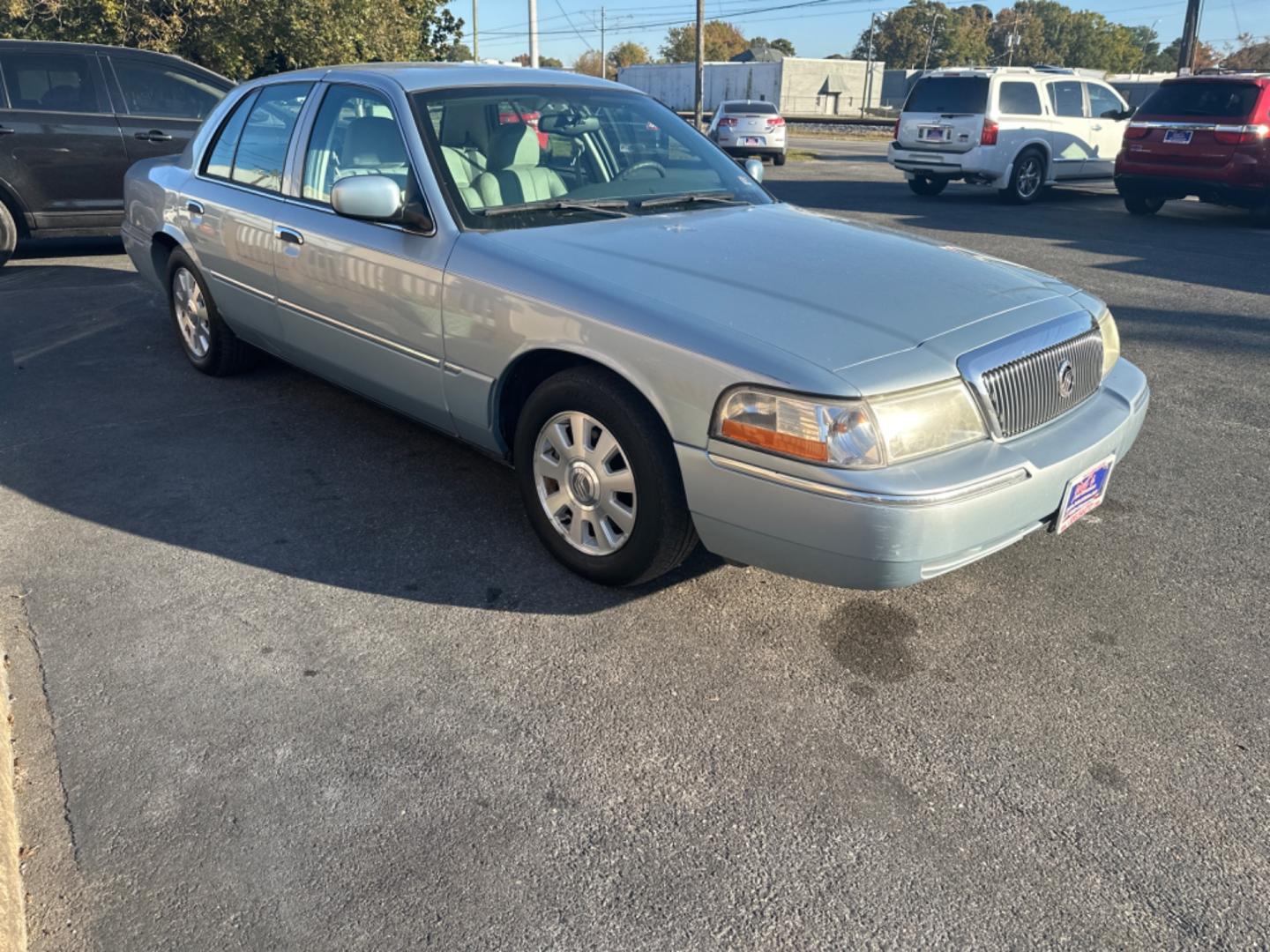 2004 Blue Mercury Grand Marquis (2MEFM75W24X) , located at 5700 Curlew Dr., Norfolk, VA, 23502, (703) 554-4373, 36.841885, -76.209412 - Photo#3